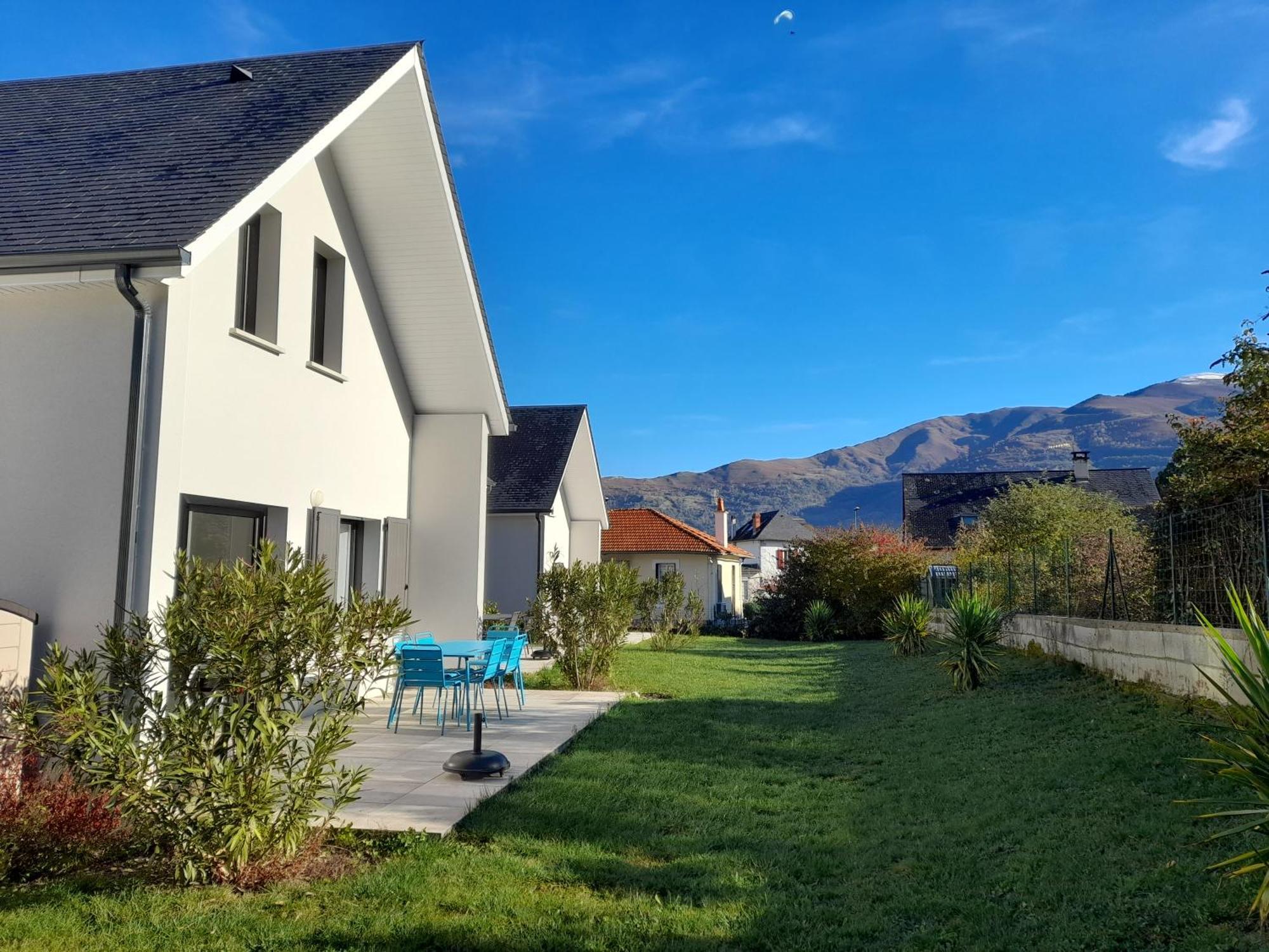 Gite L'Angelique Fleurs Des Pyrenees Argelès-Gazost Buitenkant foto